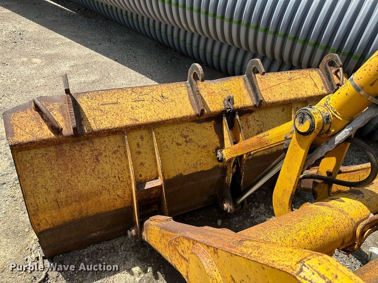 image for item LR9603 1990 John Deere 310C  backhoe