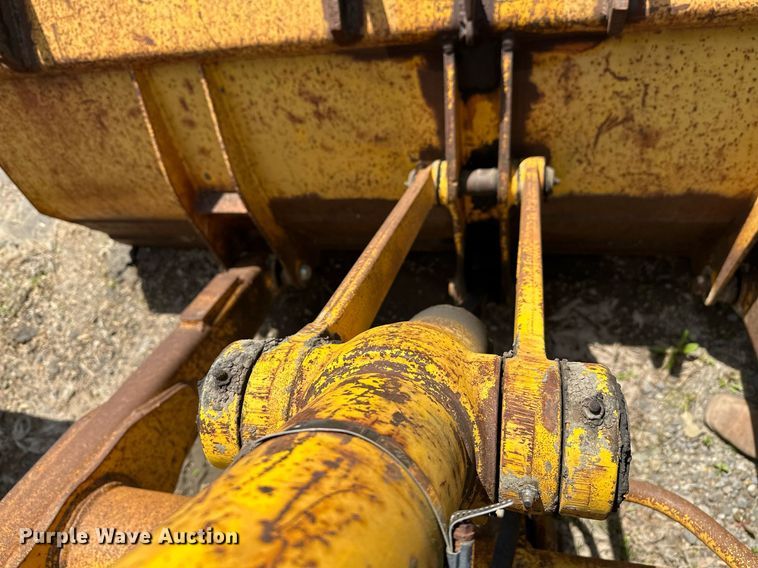 image for item LR9603 1990 John Deere 310C  backhoe