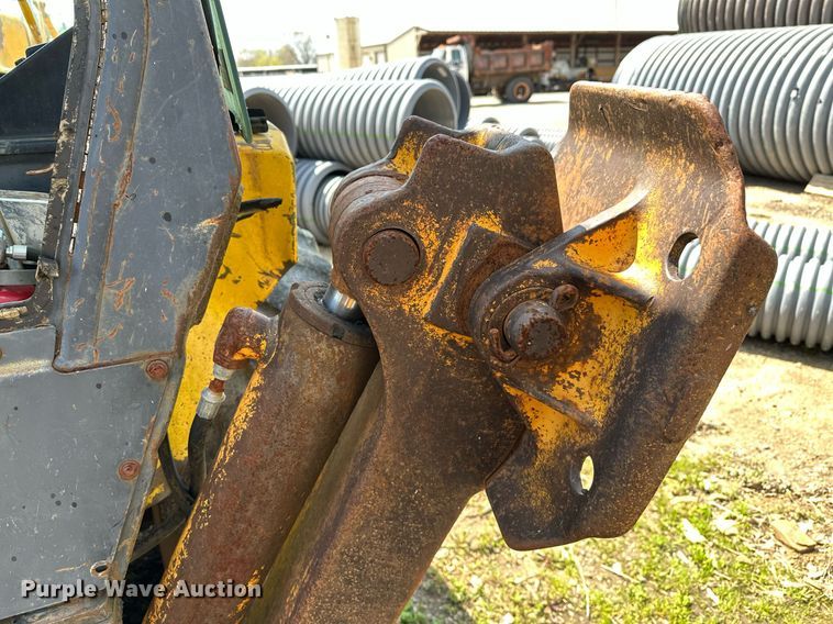 image for item LR9603 1990 John Deere 310C  backhoe