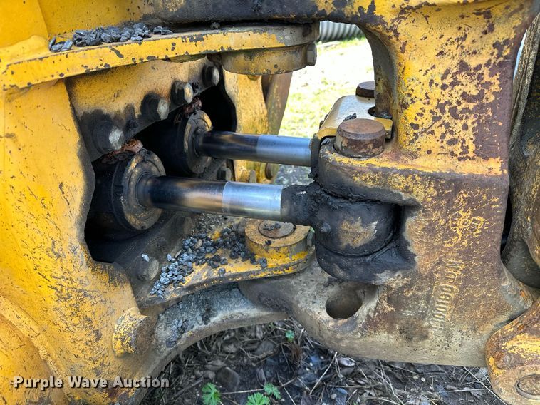 image for item LR9603 1990 John Deere 310C  backhoe