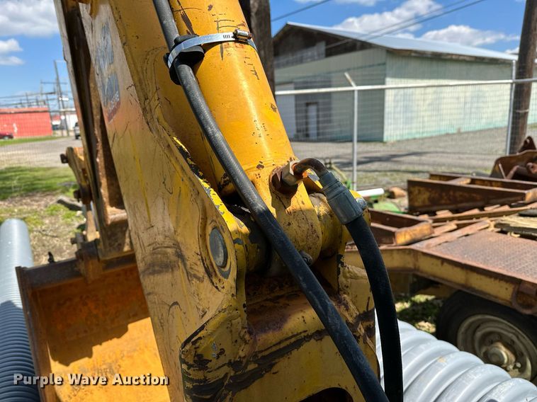 image for item LR9603 1990 John Deere 310C  backhoe