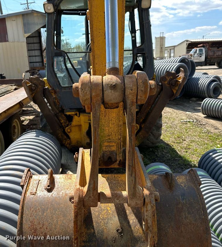 image for item LR9603 1990 John Deere 310C  backhoe