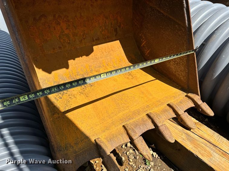 image for item LR9603 1990 John Deere 310C  backhoe