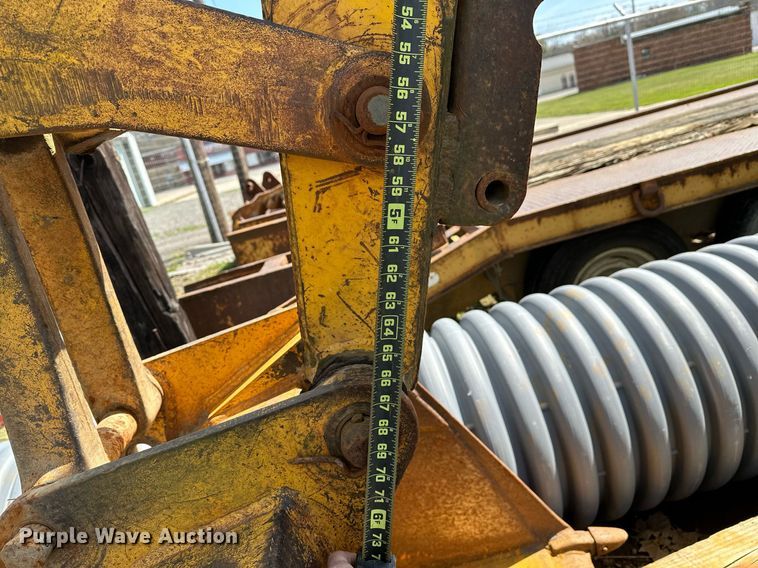 image for item LR9603 1990 John Deere 310C  backhoe