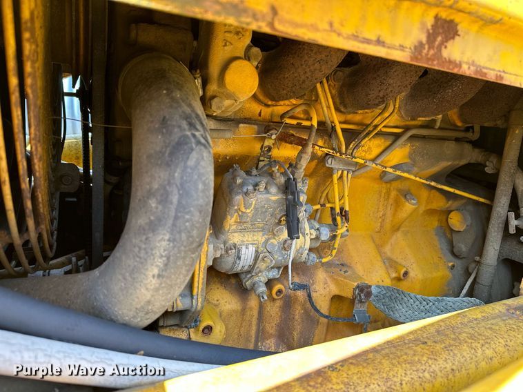 image for item LR9603 1990 John Deere 310C  backhoe