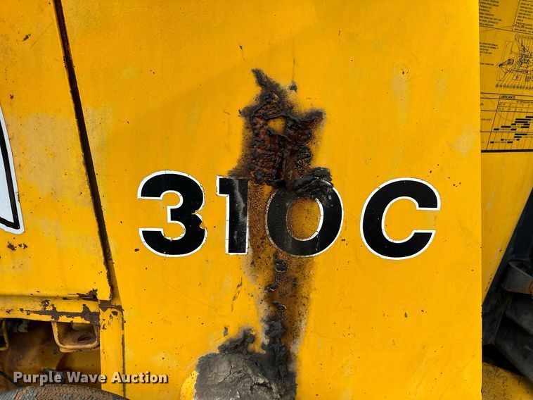 image for item LR9603 1990 John Deere 310C  backhoe