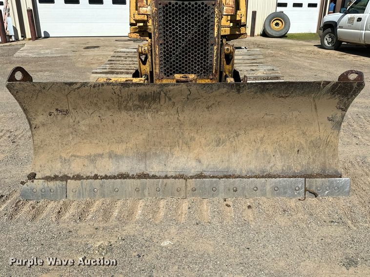 image for item LR9604 1988 Caterpillar D3B  dozer
