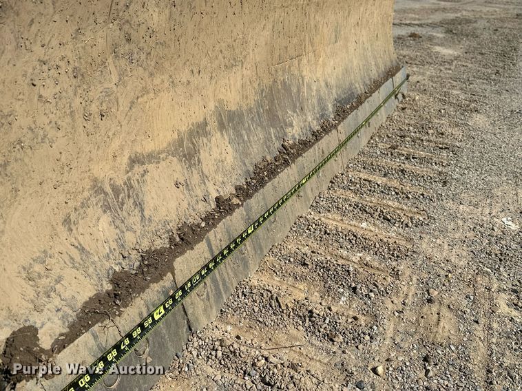 image for item LR9604 1988 Caterpillar D3B  dozer