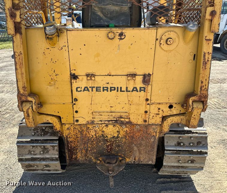 image for item LR9604 1988 Caterpillar D3B  dozer