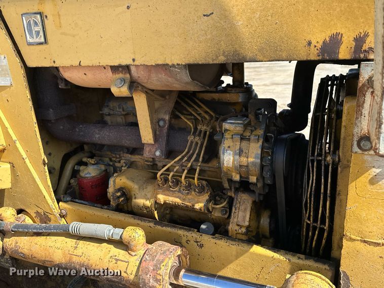 image for item LR9604 1988 Caterpillar D3B  dozer