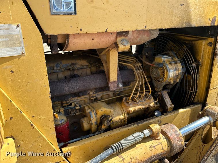 image for item LR9604 1988 Caterpillar D3B  dozer