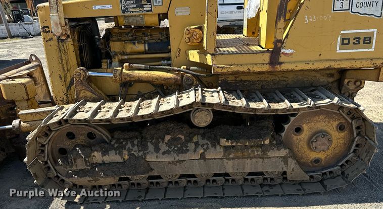 image for item LR9604 1988 Caterpillar D3B  dozer