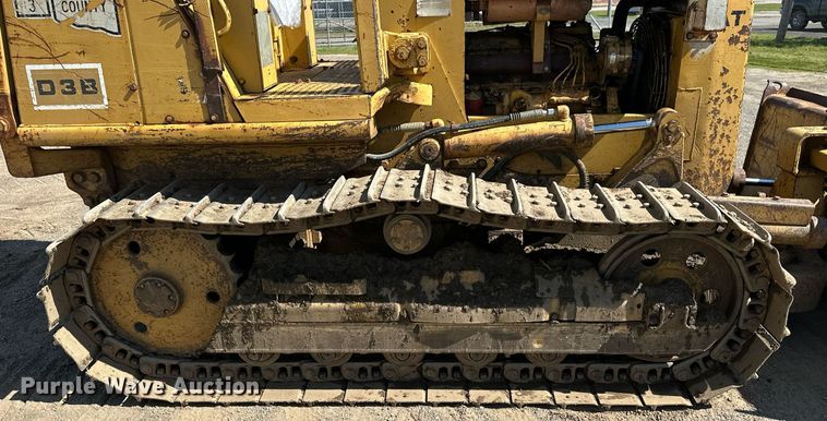 image for item LR9604 1988 Caterpillar D3B  dozer