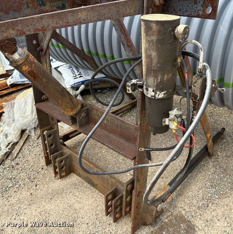 image for item LR9605 10' W snow plow