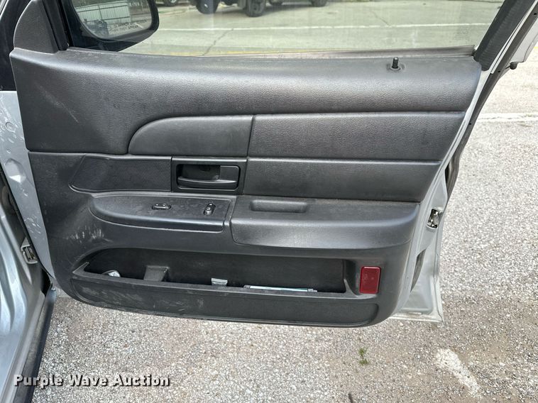 image for item LR9618 2008 Ford Crown Victoria Police Interceptor