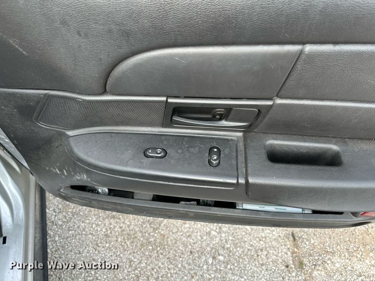 image for item LR9618 2008 Ford Crown Victoria Police Interceptor