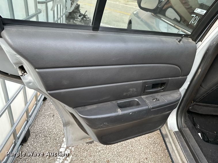 image for item LR9618 2008 Ford Crown Victoria Police Interceptor