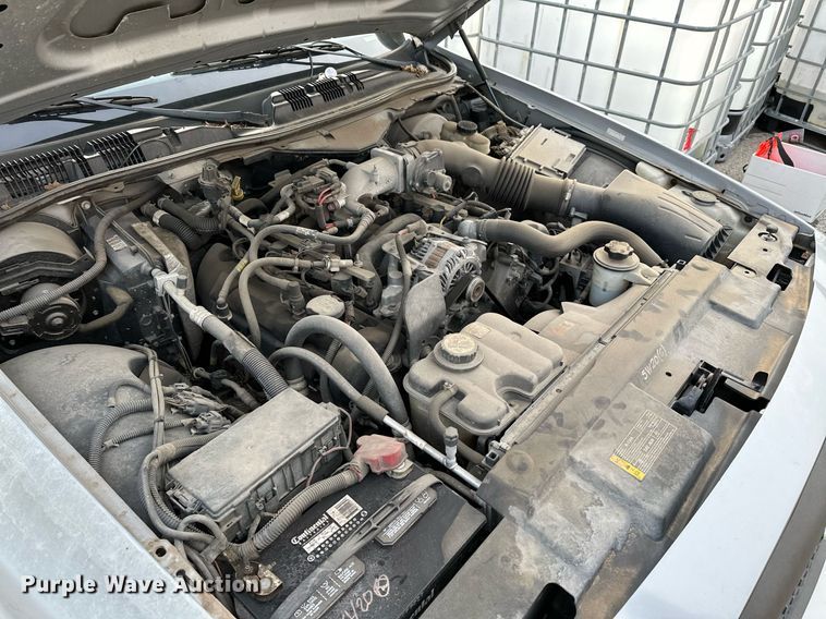 image for item LR9618 2008 Ford Crown Victoria Police Interceptor