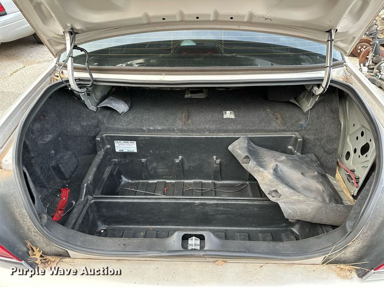 image for item LR9619 2011 Ford Crown Victoria Police Interceptor