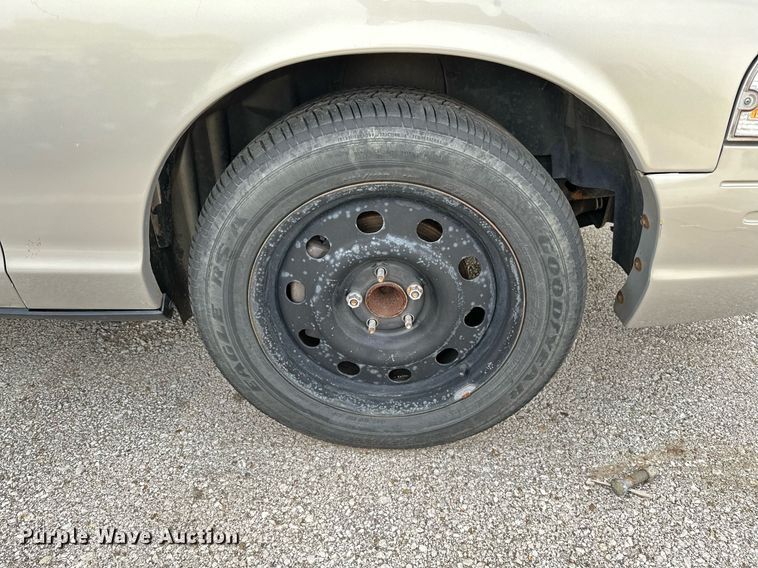 image for item LR9619 2011 Ford Crown Victoria Police Interceptor