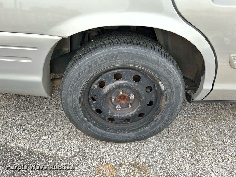 image for item LR9619 2011 Ford Crown Victoria Police Interceptor