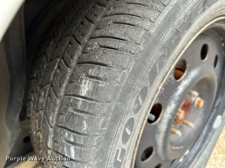 image for item LR9619 2011 Ford Crown Victoria Police Interceptor