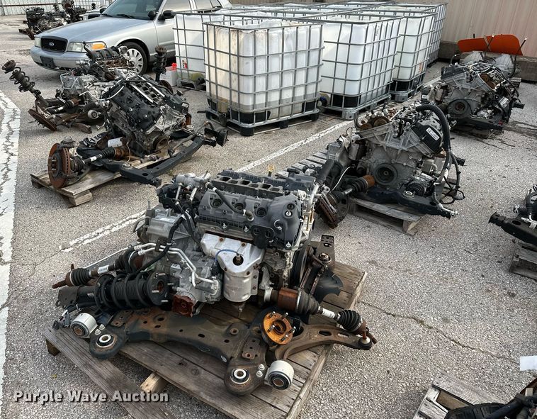 image for item LR9621 (5) engine blocks