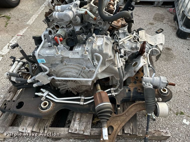 image for item LR9621 (5) engine blocks