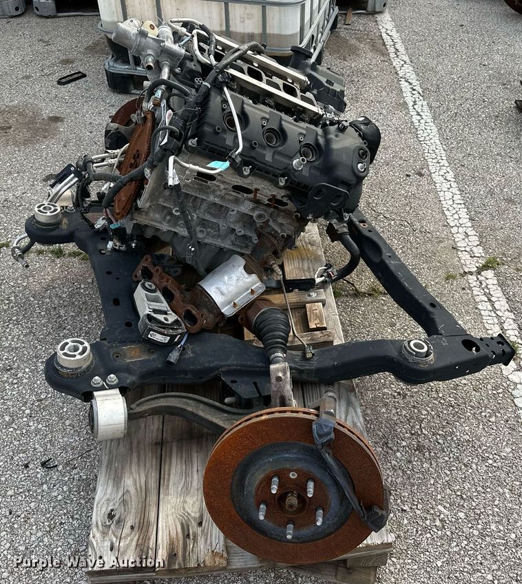 image for item LR9621 (5) engine blocks