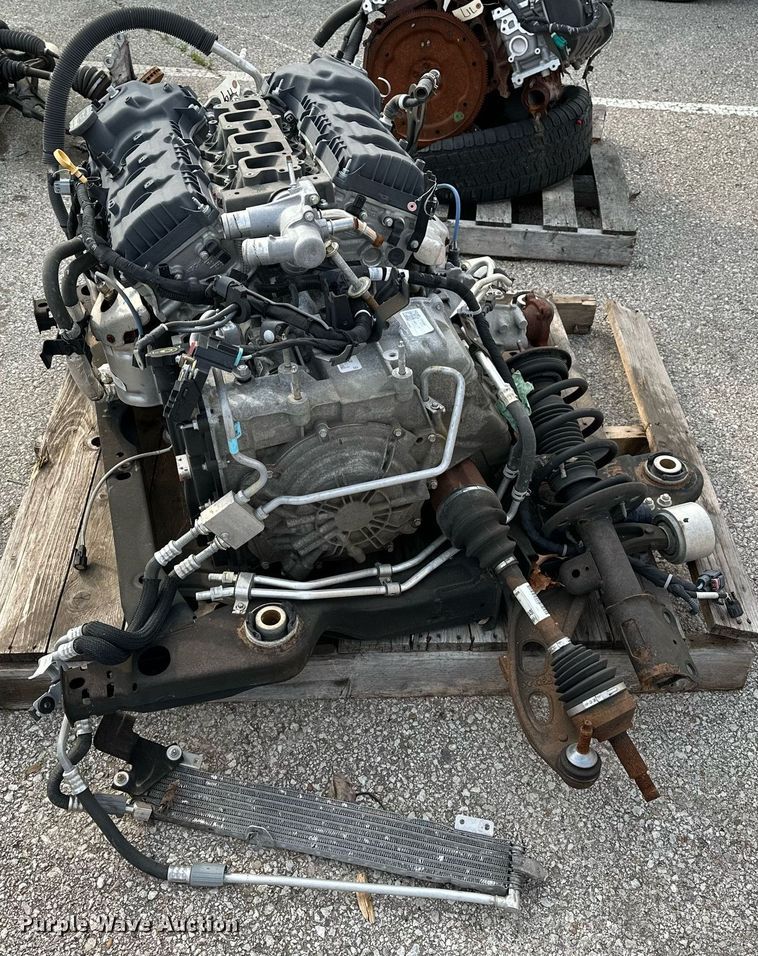 image for item LR9621 (5) engine blocks