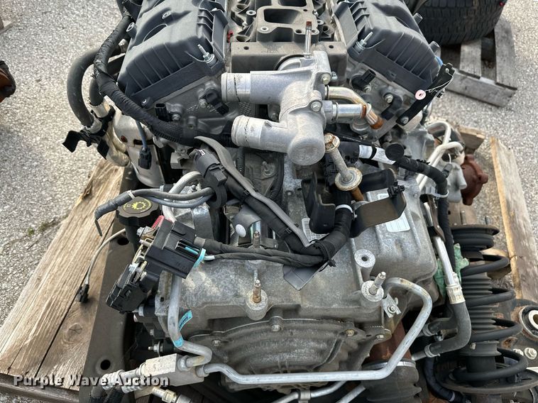 image for item LR9621 (5) engine blocks