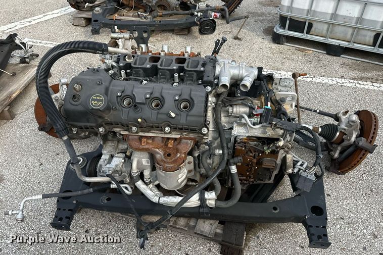 image for item LR9621 (5) engine blocks