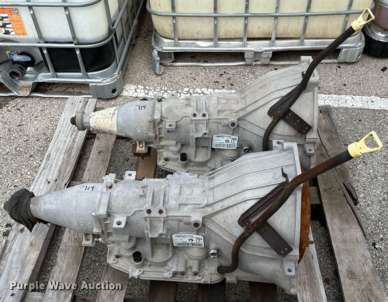 image for item LR9621 (5) engine blocks