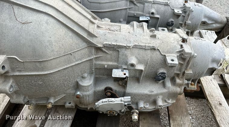 image for item LR9621 (5) engine blocks