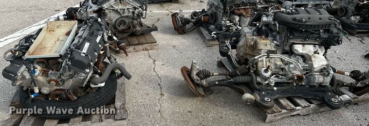 image for item LR9622 (4) engine blocks