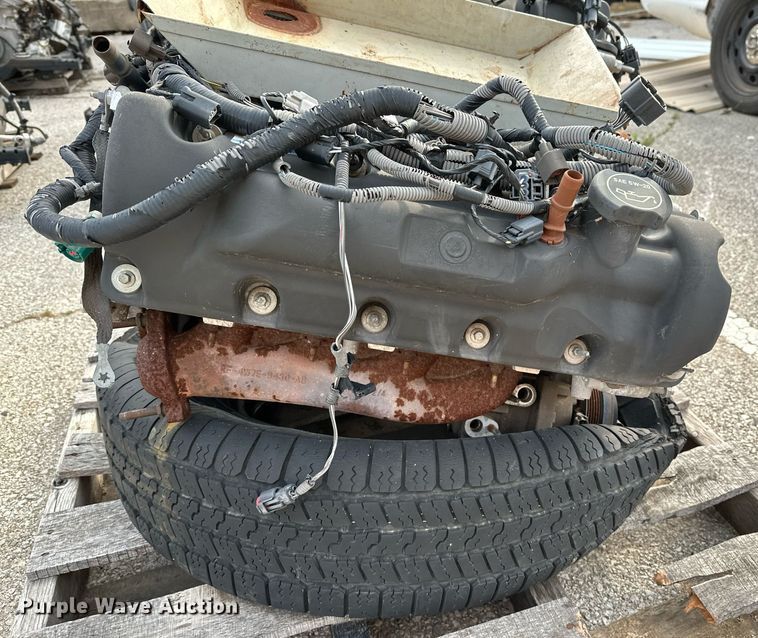 image for item LR9622 (4) engine blocks