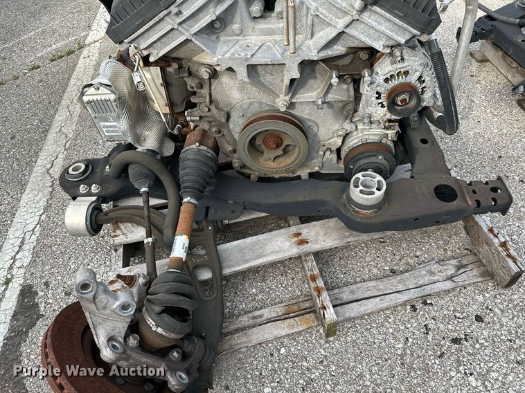 image for item LR9622 (4) engine blocks