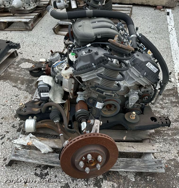 image for item LR9622 (4) engine blocks