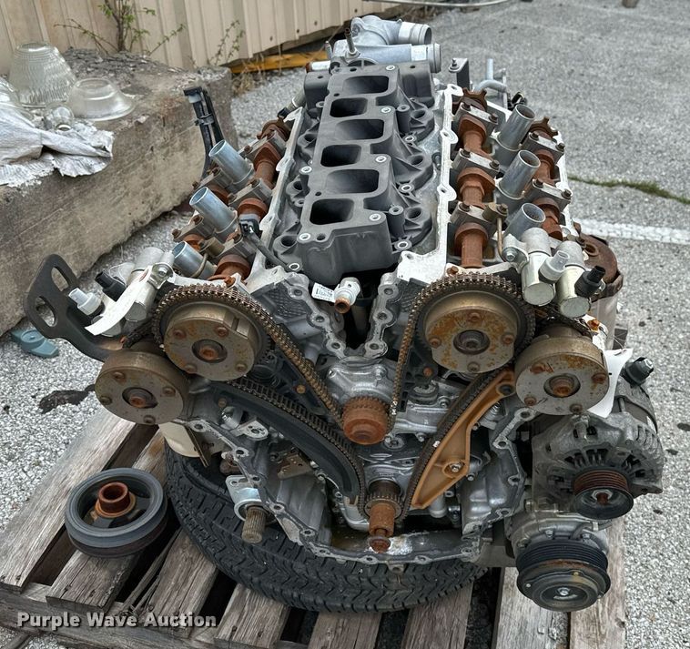 image for item LR9622 (4) engine blocks