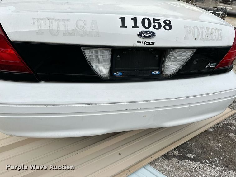 image for item LR9623 2011 Ford Crown Victoria Police Interceptor