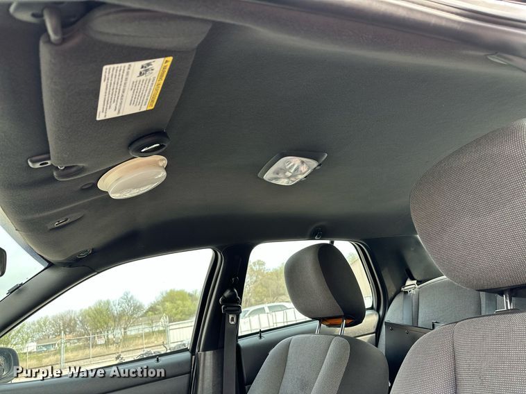 image for item LR9623 2011 Ford Crown Victoria Police Interceptor