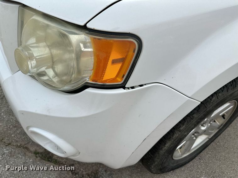 image for item LR9625 2009 Ford Escape Hybrid  SUV