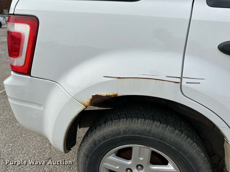 image for item LR9625 2009 Ford Escape Hybrid  SUV