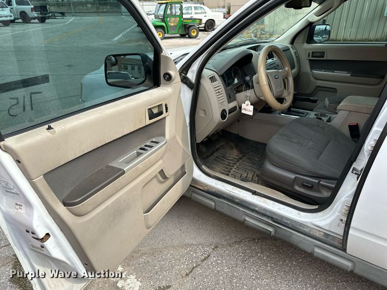 image for item LR9625 2009 Ford Escape Hybrid  SUV