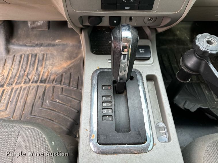 image for item LR9625 2009 Ford Escape Hybrid  SUV