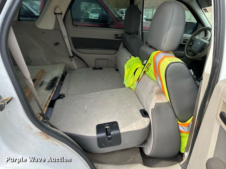 image for item LR9625 2009 Ford Escape Hybrid  SUV