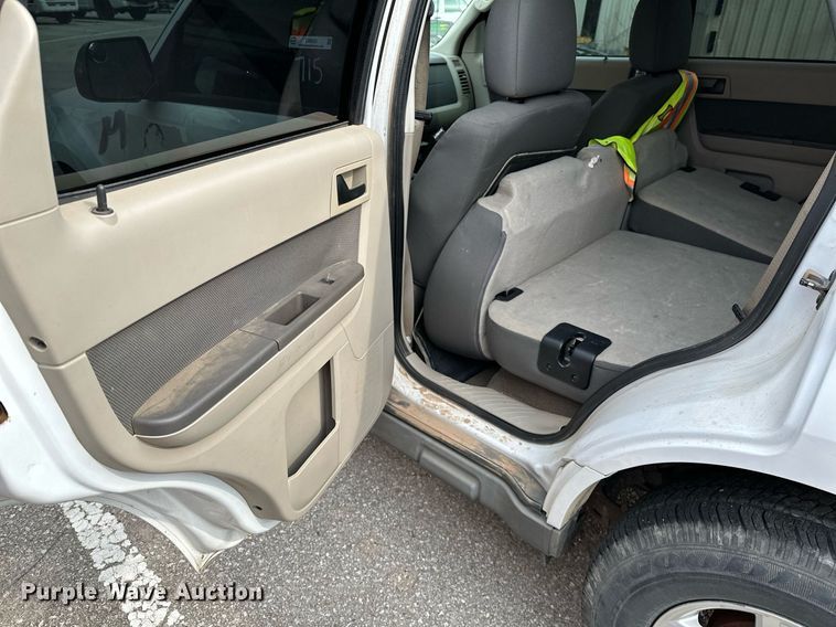 image for item LR9625 2009 Ford Escape Hybrid  SUV