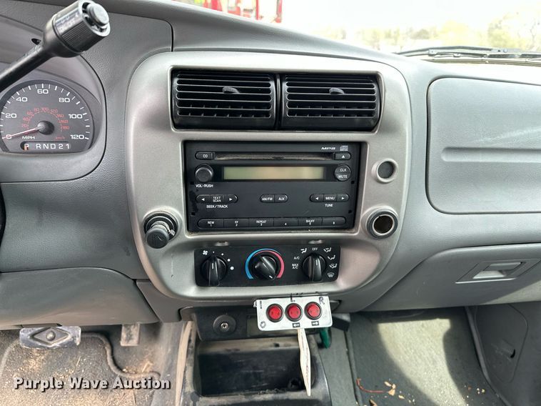 image for item LR9626 2008 Ford Ranger  SuperCab pickup truck