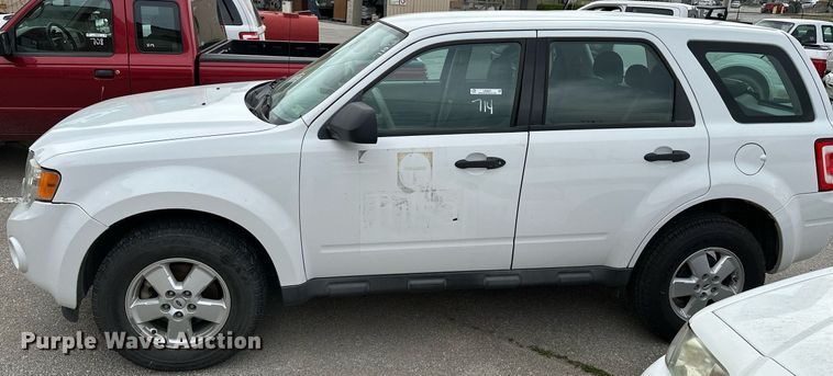 image for item LR9627 2011 Ford Escape  SUV