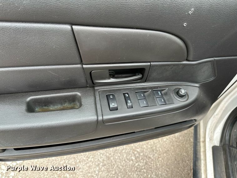 image for item LR9628 2011 Ford Crown Victoria Police Interceptor